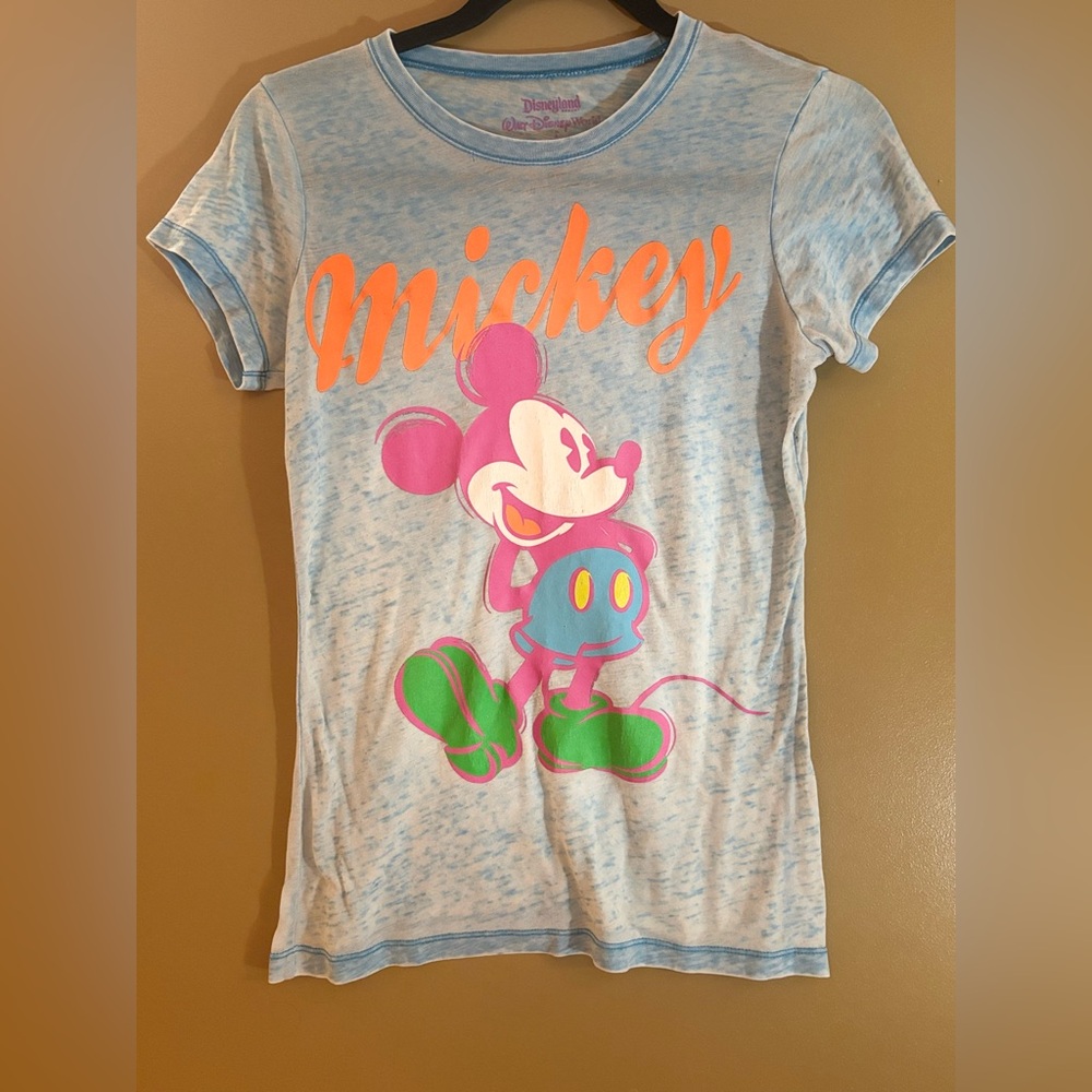 Walt Disney World Mickey Lightweight Tee XL